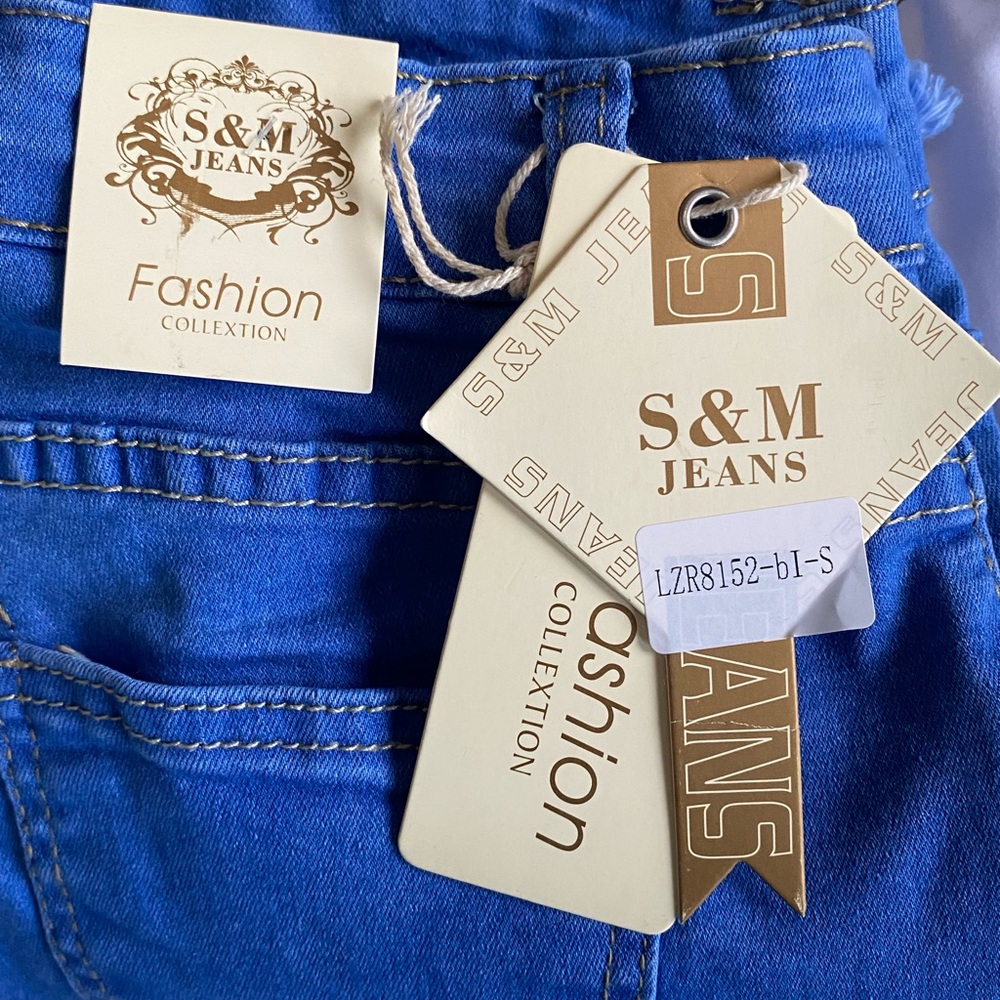 Jeans - Picture 3 of 3